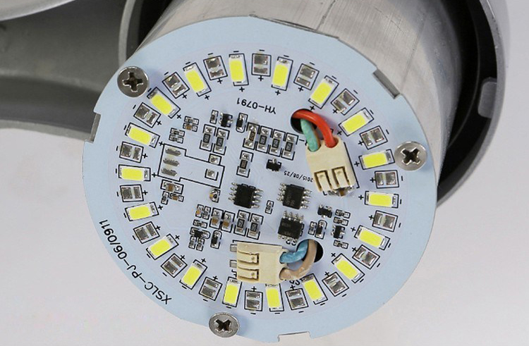 Integrated Solar Garden Lights