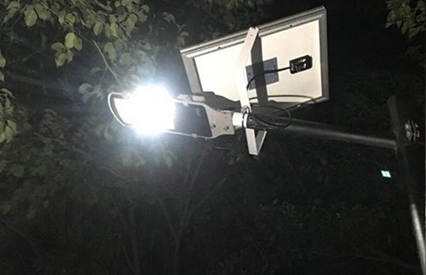 Intelligent Solar LED Street Lights